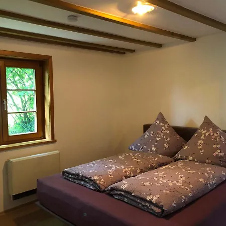 Apartment Pia's Nature Retreat
