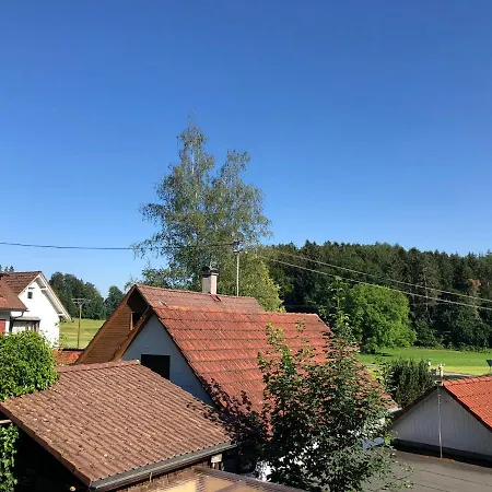 Pia's Nature Retreat Apartment Neukirch (Tubingen)