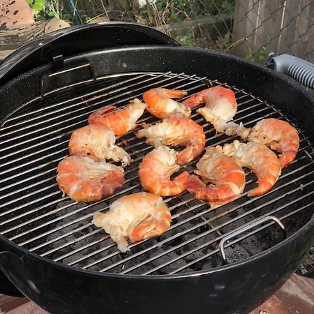 Pia's Nature Retreat Neukirch (Tubingen)