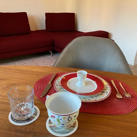 Pia's Nature Retreat Apartment Neukirch (Tubingen)