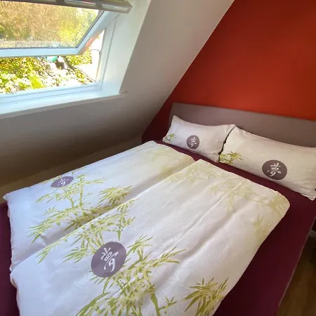 Pia's Nature Retreat * Neukirch (Tubingen)