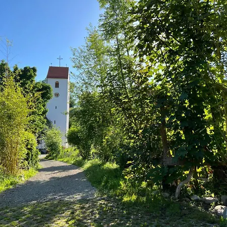 Pia's Nature Retreat Daire Neukirch (Tubingen)