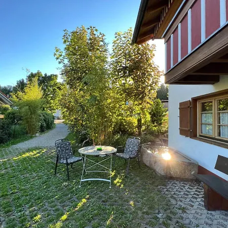 Pia's Nature Retreat * Neukirch (Tubingen)