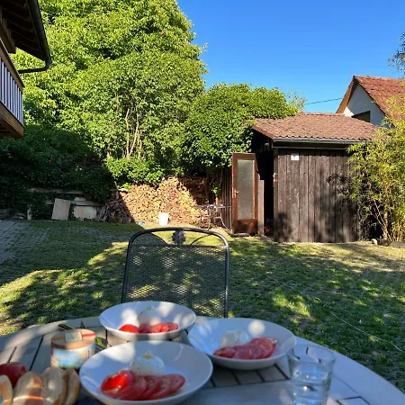 Pia's Nature Retreat