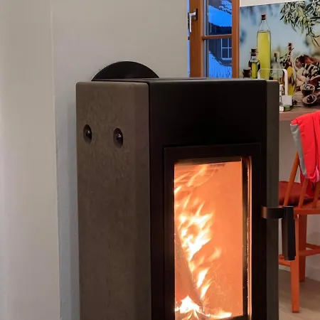 Pia's Nature Retreat Neukirch (Tubingen)