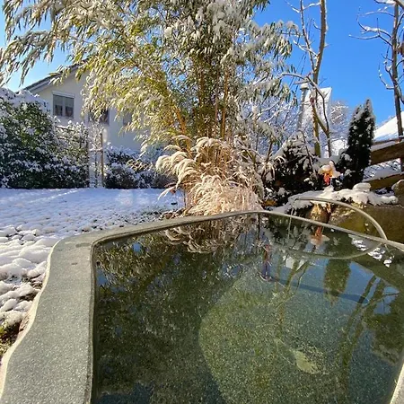 Pia's Nature Retreat * Neukirch (Tubingen)