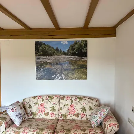 Pia's Nature Retreat * Neukirch (Tubingen)