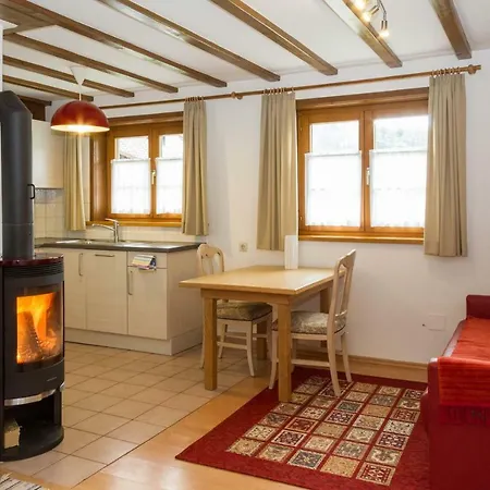 Pia's Nature Retreat Apartment Neukirch (Tubingen)